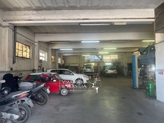 Laboratorio in Vendita a Viareggio, 495'000€, 598 m²
