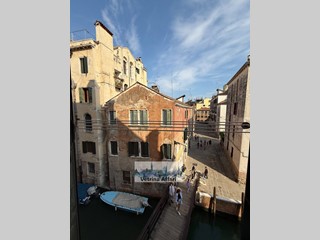 Trilocale in Vendita a Venezia, 365'000€, 80 m²