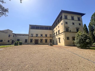 Appartamento in Vendita a Scandicci, 390'000€, 116 m²