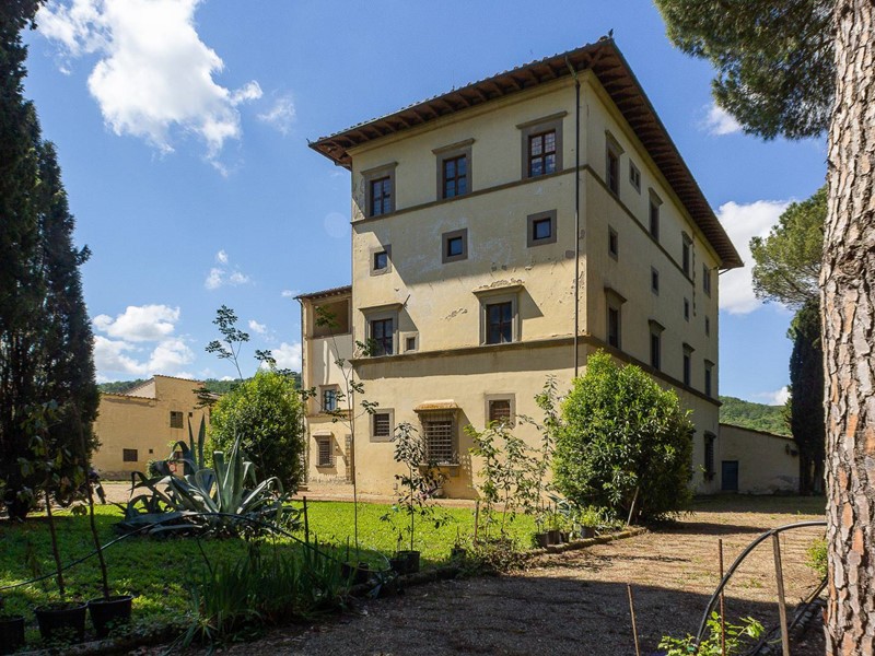 Appartamento in Vendita a Scandicci, 500'000€, 136 m²