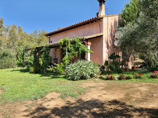Casa Indipendente in Vendita a San Vito, 320'000€, 230 m²
