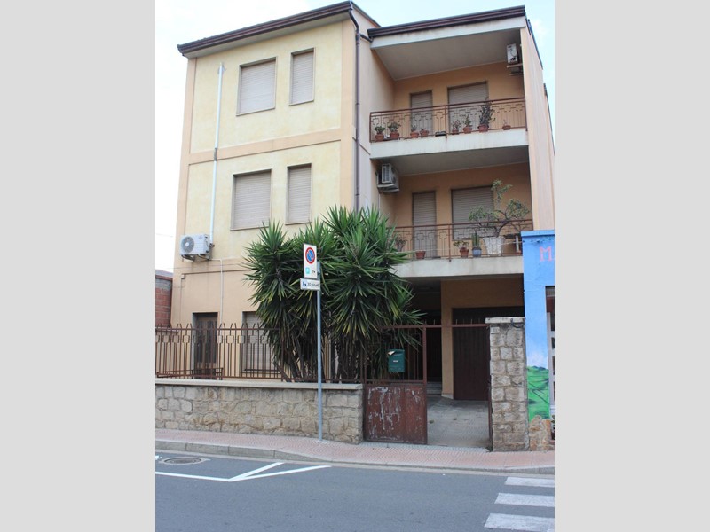 Casa Indipendente in Vendita a Villaputzu, 230'000€, 300 m²