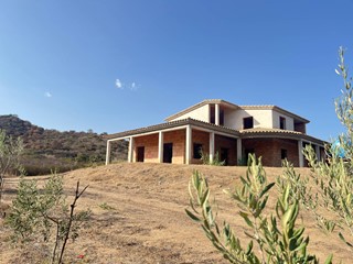 Villa in Vendita a San Vito, 270'000€, 270 m²