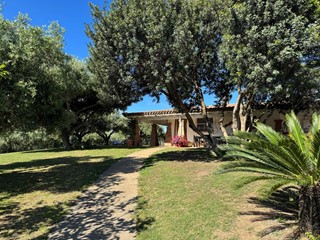 Villa in Vendita a San Vito, 420'000€, 180 m²