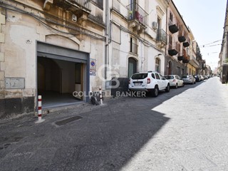 Trilocale in Vendita a Acireale, 59'000€, 67 m²