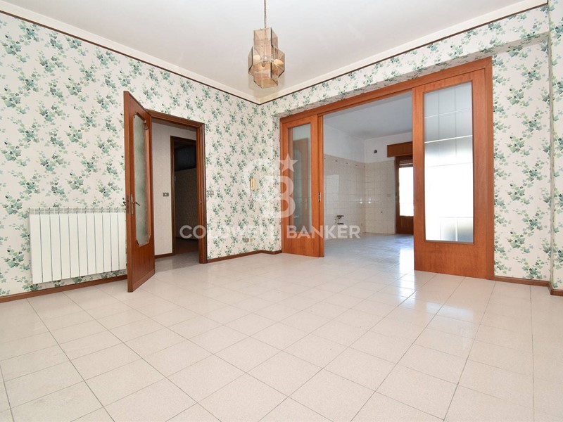 Quadrilocale in Vendita a Misterbianco, 115'000€, 160 m²