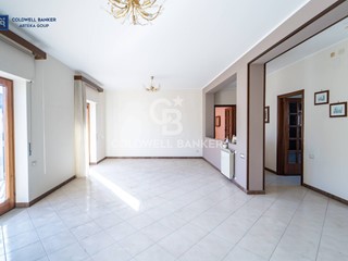 Appartamento in Vendita a Acireale, 175'000€, 120 m²
