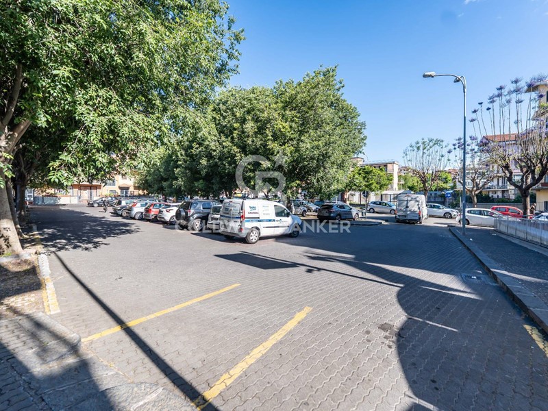 Appartamento in Vendita a Acireale, 588'000&euro;, 255 m²