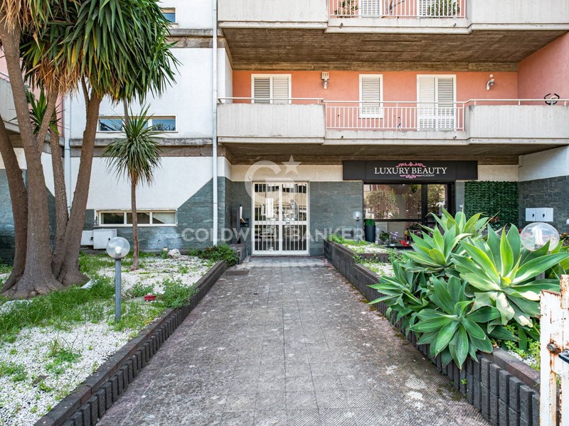 Quadrilocale in Vendita a Giarre, 159'000€, 180 m²