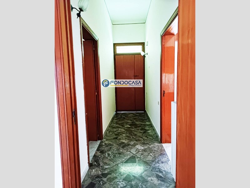 Casa Indipendente in Vendita a Carmiano, 90'000€, 170 m²