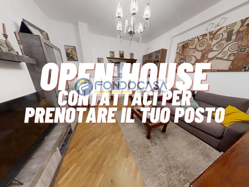 Casa Semi Indipendente in Vendita a Lecce, 248'000€, 210 m²