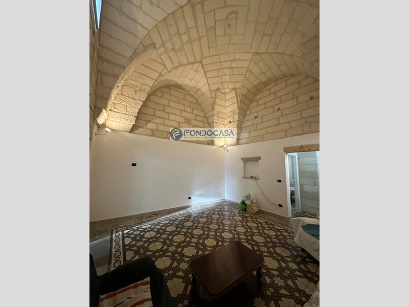 Casa Indipendente in Vendita a Melendugno, 99'000€, 101 m²