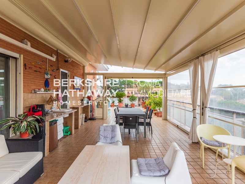 Attico in Vendita a Roma, 969'000€, 280 m²
