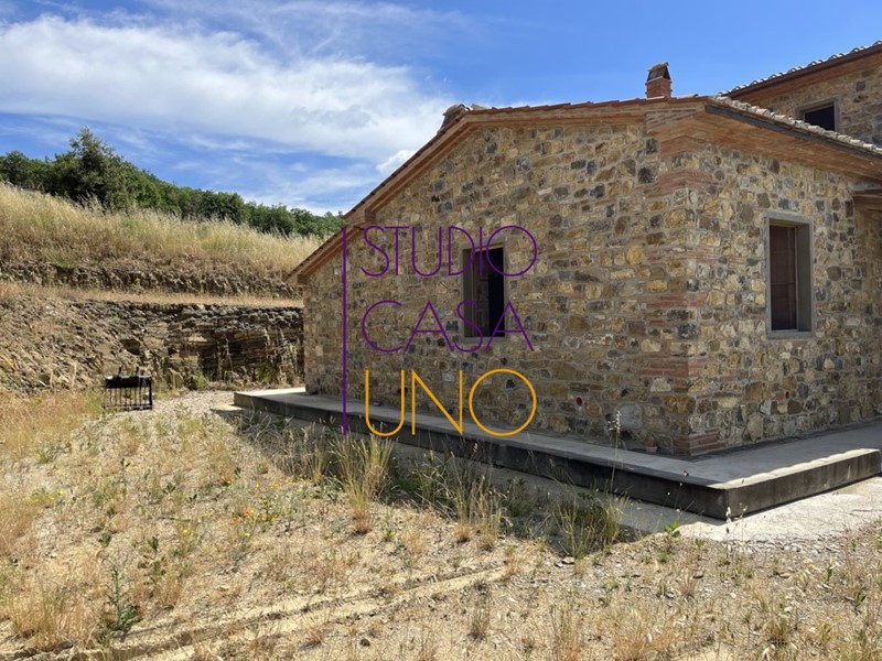 Villa in Vendita a Bucine, 350'000€, 124 m²