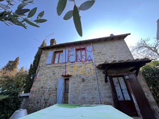Rustico in Vendita a Bucine, 169'000€, 130 m²
