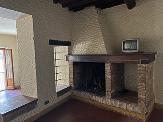 Appartamento in Vendita a Laterina Pergine Valdarno, 109'000&euro;, 120 m²