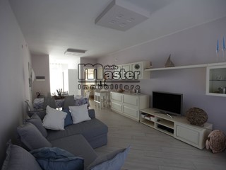 Quadrilocale in Vendita a Jesolo, 890'000€, 212 m², con Box