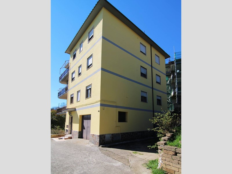 Trilocale in Vendita a Morlupo, 77'000&euro;, 90 m²