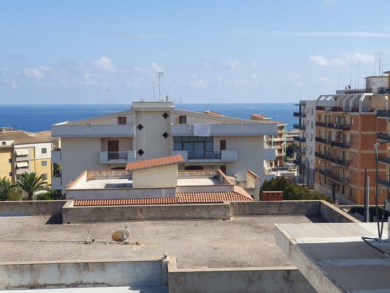 Appartamento in Vendita a Siracusa, 188'000&euro;, 211 m²