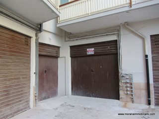 Box in Vendita a Siracusa, 50'000€, 89 m²