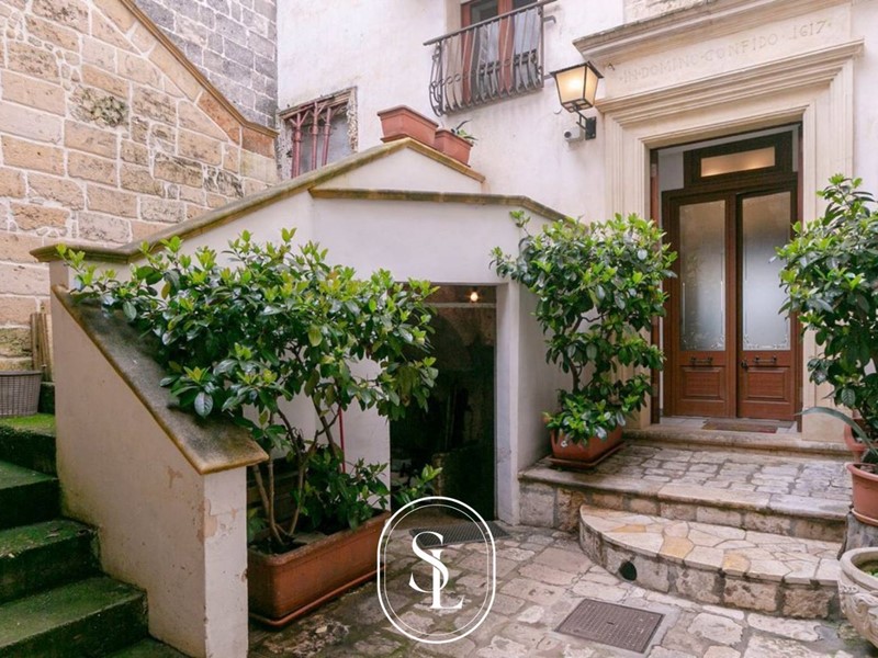 Casa Indipendente in Vendita a Nardò, 518'000€, 300 m²