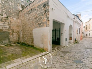 Casa Indipendente in Vendita a Nardò, 518'000€, 300 m²