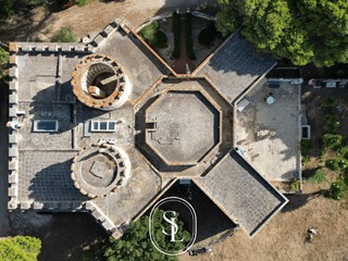 Villa in Vendita a Nardò, 1'128'000€, 70000 m²