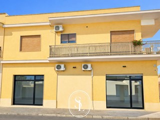 Appartamento in Vendita a Nardò, 138'000&euro;, 150 m²