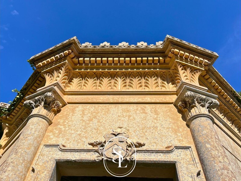 Villa in Vendita a Maglie, 2'500'000€, 106779 m²