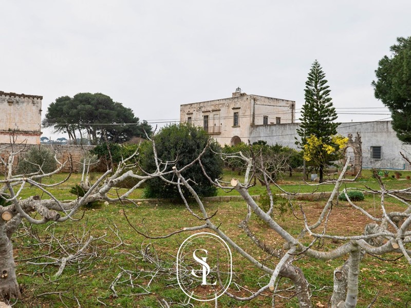 Rustico in Vendita a Nardò, 388'000€, 300 m²