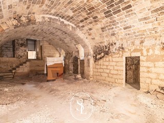 Casa Indipendente in Vendita a Nardò, 250'000€, 350 m²