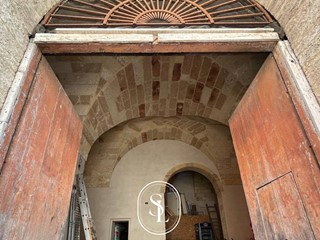 Immobile commerciale in Vendita a Nardò, 128'000€, 70 m²