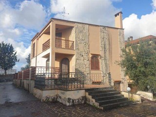 Villa in Vendita a Roma, 670 m²