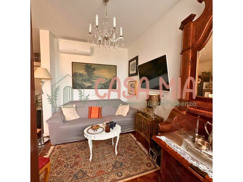 Trilocale in Vendita a Gragnano Trebbiense, 115'000€, 71 m²