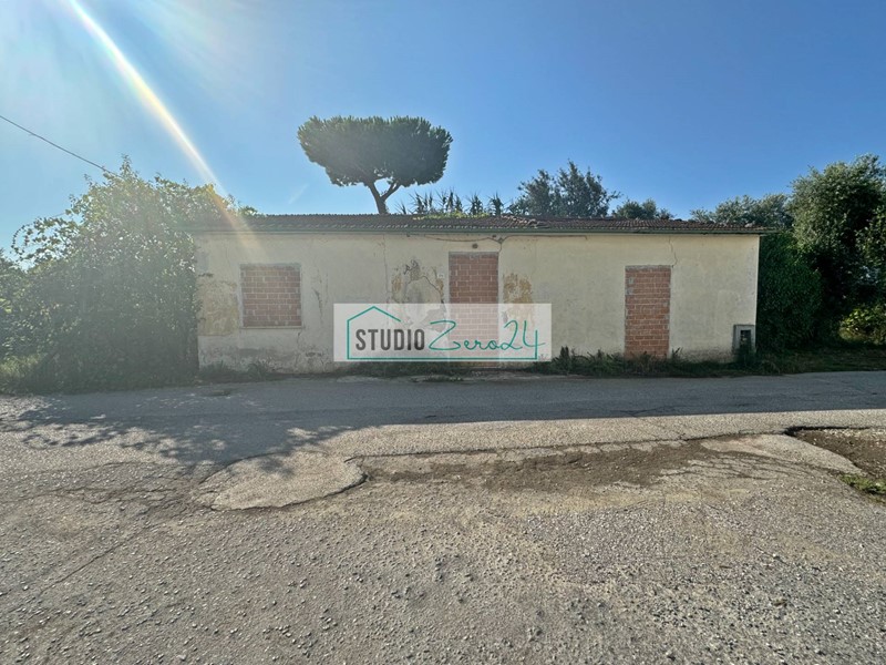 Casa Indipendente in Vendita a Viareggio, 160'000€, 116 m²