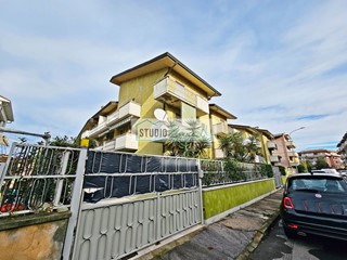 Appartamento in Vendita a Viareggio, 245'000€, 92 m²