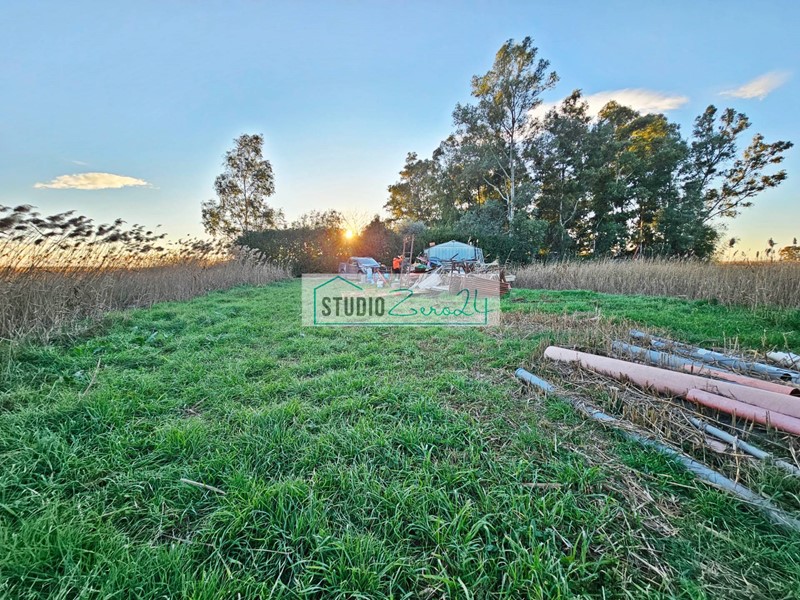 Terreno agricolo in Vendita a Massarosa, 6'500€, 650 m²