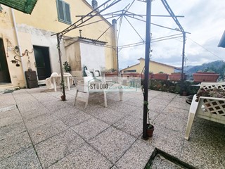 Casa Semi Indipendente in Vendita a Camaiore, 59'000&euro;, 90 m²