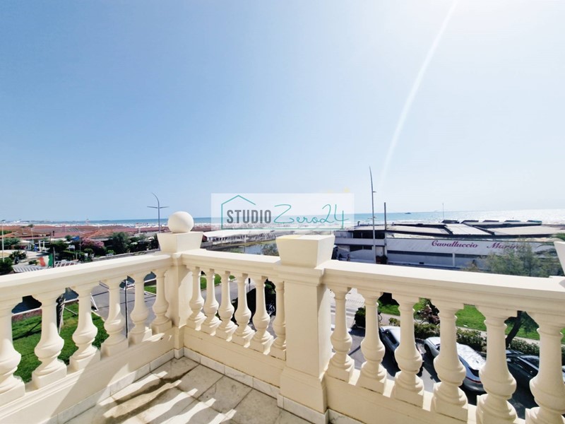 Trilocale in Vendita a Camaiore, 890'000&euro;, 90 m²