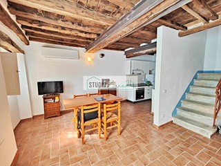 Casa Semi Indipendente in Vendita a Pietrasanta, 290'000€, 95 m²