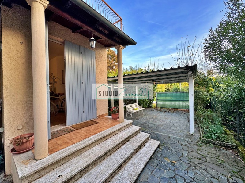 Villetta a schiera in Vendita a Pietrasanta, 550'000€, 145 m²