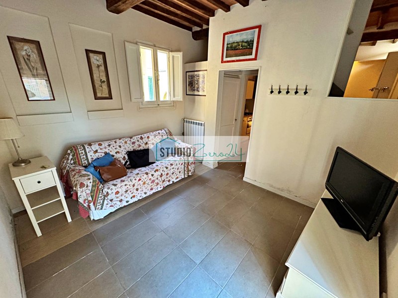 Casa Semi Indipendente in Vendita a Pietrasanta, 255'000€, 60 m²