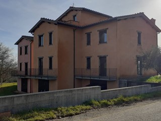 Villa in Vendita a Avigliano Umbro, 95'000€, 128 m²