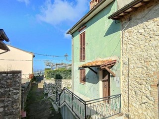 Monolocale in Vendita a Amelia, 18'000€, 37 m²