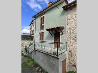 Monolocale in Vendita a Amelia, 16'000&euro;, 37 m²