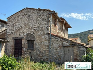 Rustico in Vendita a Guardea, 25'000&euro;, 51 m²