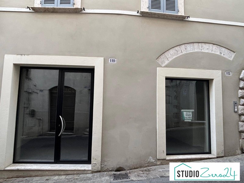 Bilocale in Vendita a Amelia, 50'000€, 51 m²