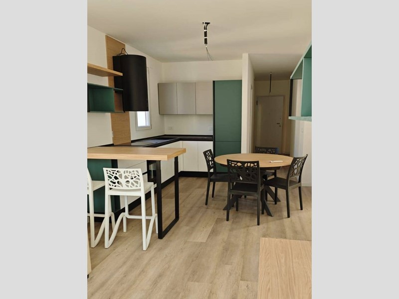 Trilocale in Vendita a Alassio, 449'000€, 90 m²