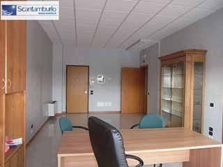 Ufficio in Vendita a Treviso, 130'000€, 80 m²