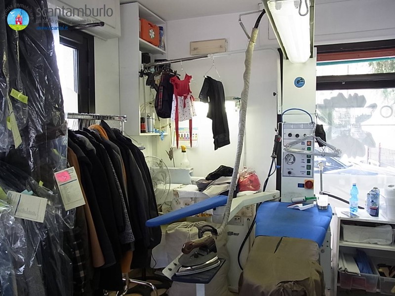 Attività commerciale in Vendita a Treviso, 15'000€, 44 m²